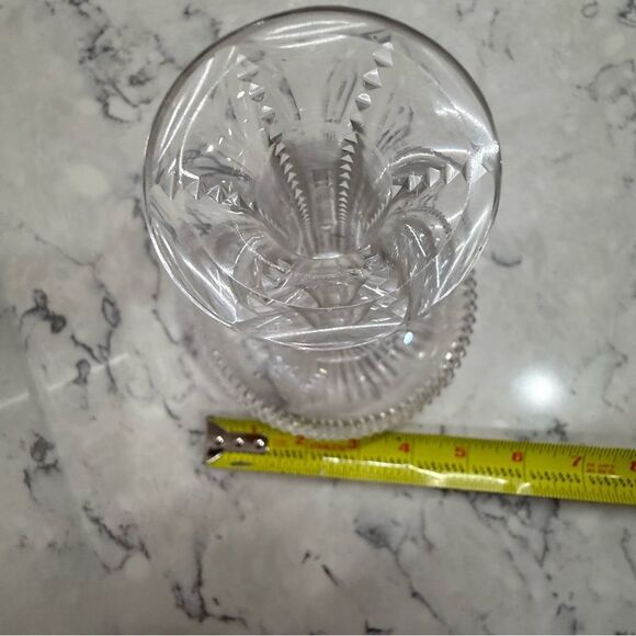 Elegant Clear Glass Vase "baccarat style" - Picture 9 of 11